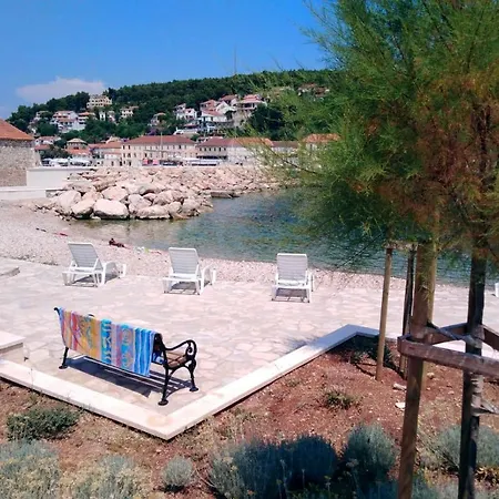 Rooms By The Sea Jelsa, Hvar - 127 Guest house