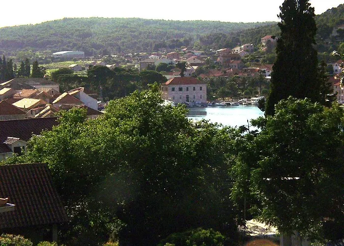 By The Sea Jelsa, Hvar - 127 ゲストハウス 3*