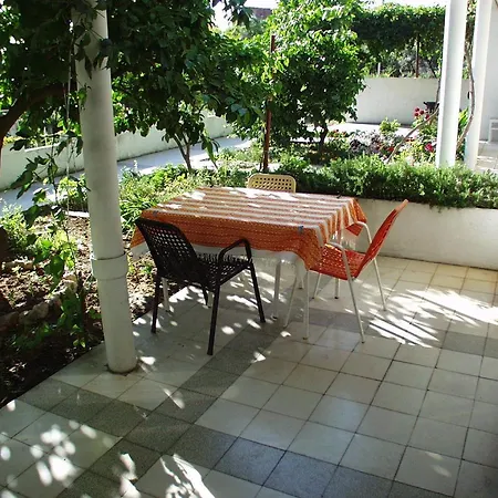 Gostinjska kuća Rooms By The Sea Jelsa, Hvar - 127 Jelsa (Hvar)